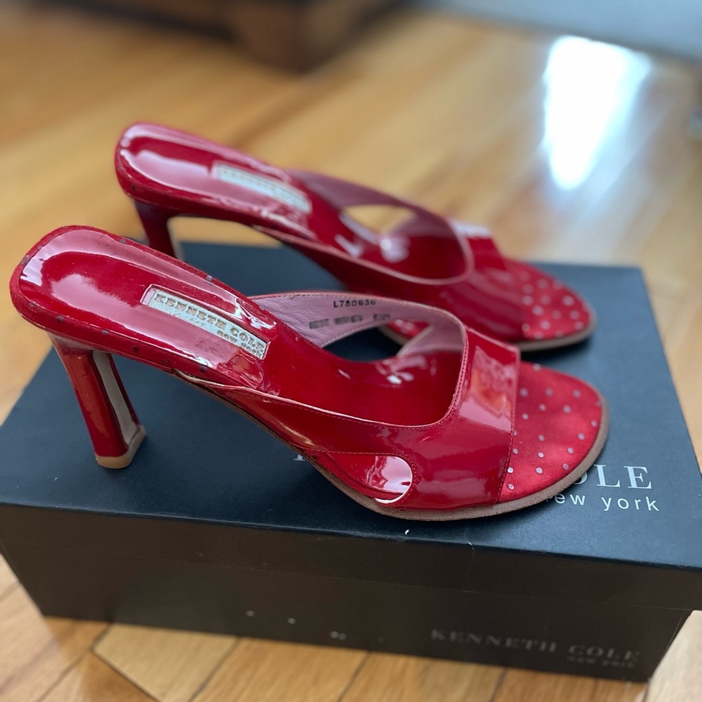 Kenneth Cole Red Patent Leather Mules Size 6.5